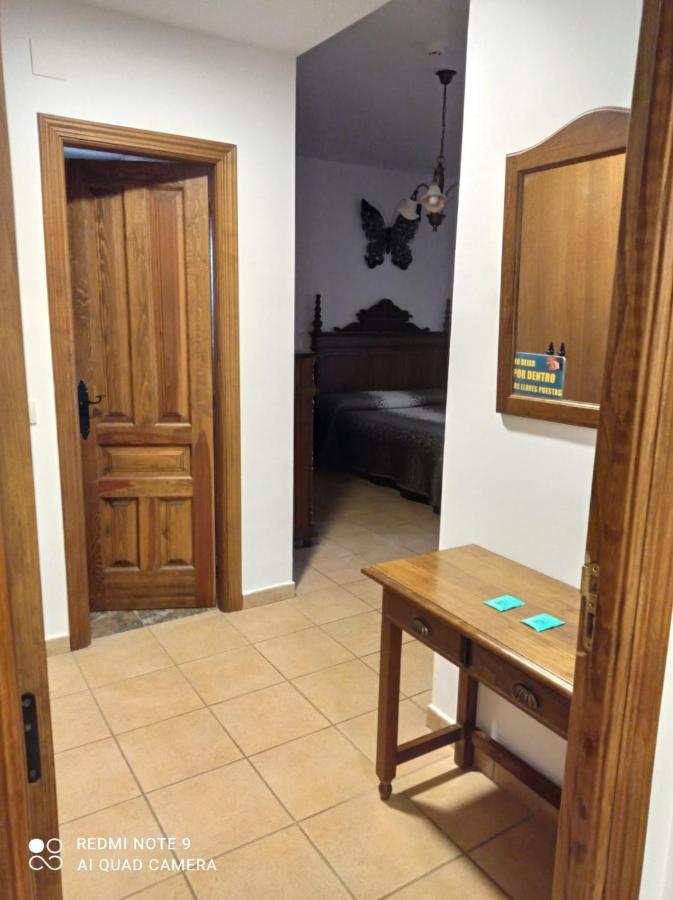 Hostal El Hayedo Cantalojas Kültér fotó