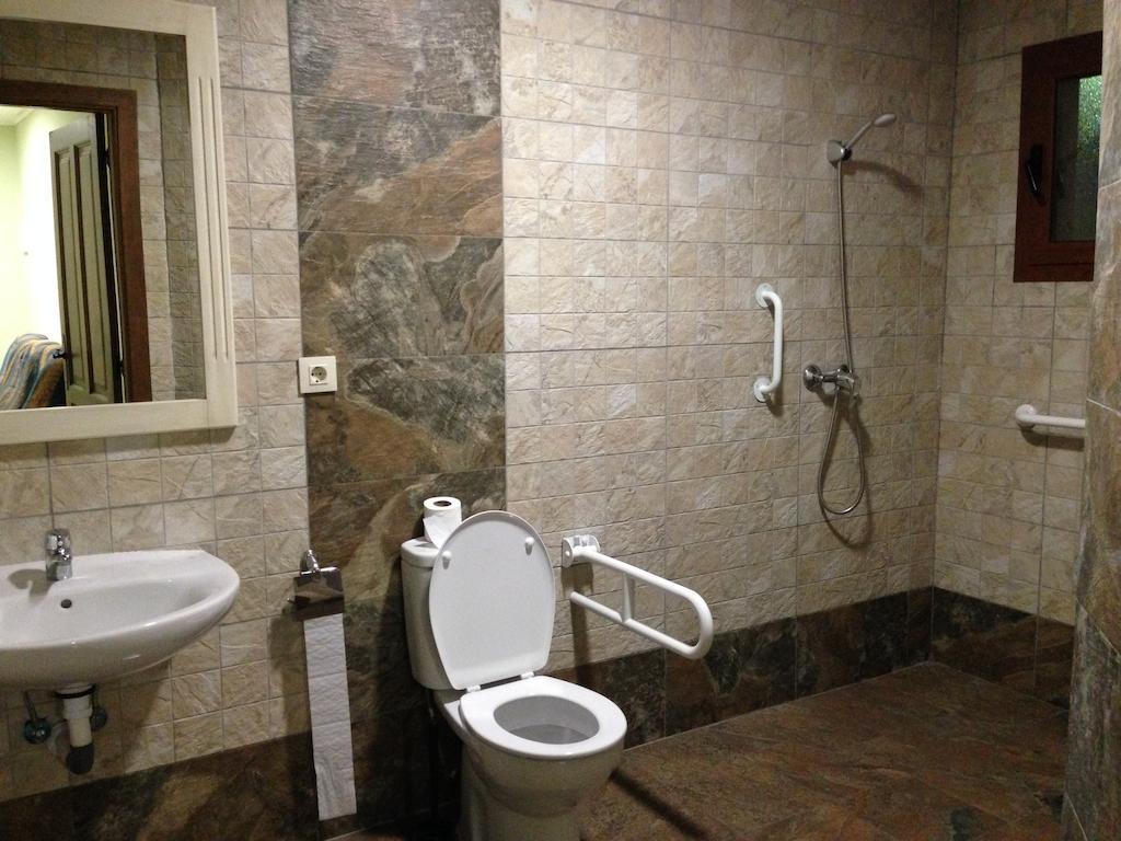 Hostal El Hayedo Cantalojas Kültér fotó